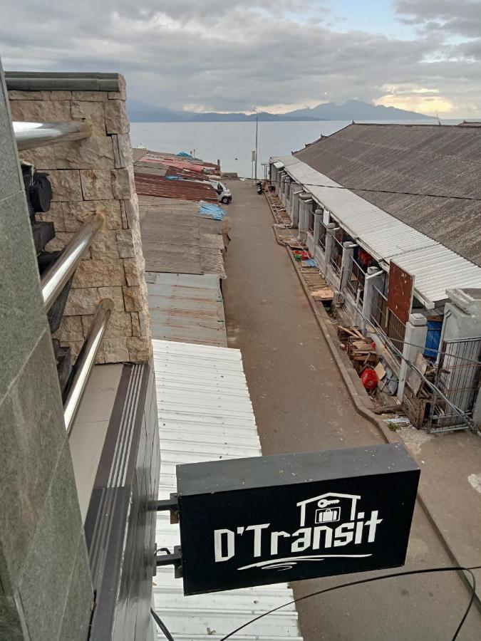 D'Transit Hotel Batununggul Eksteriør billede